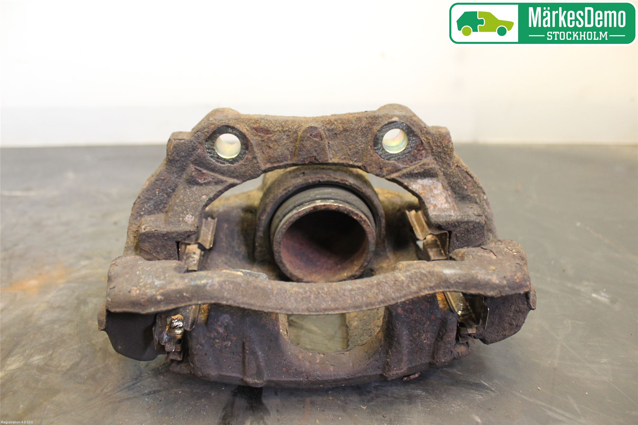 Peugeot 307     01-05 Bremsecaliper Foran Venstre