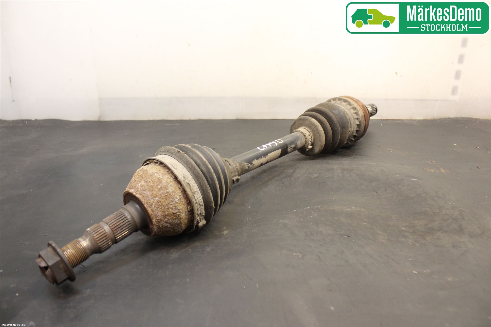 Opel ASTRA H 04-12 Drivaksel Foran Kompl Venstre