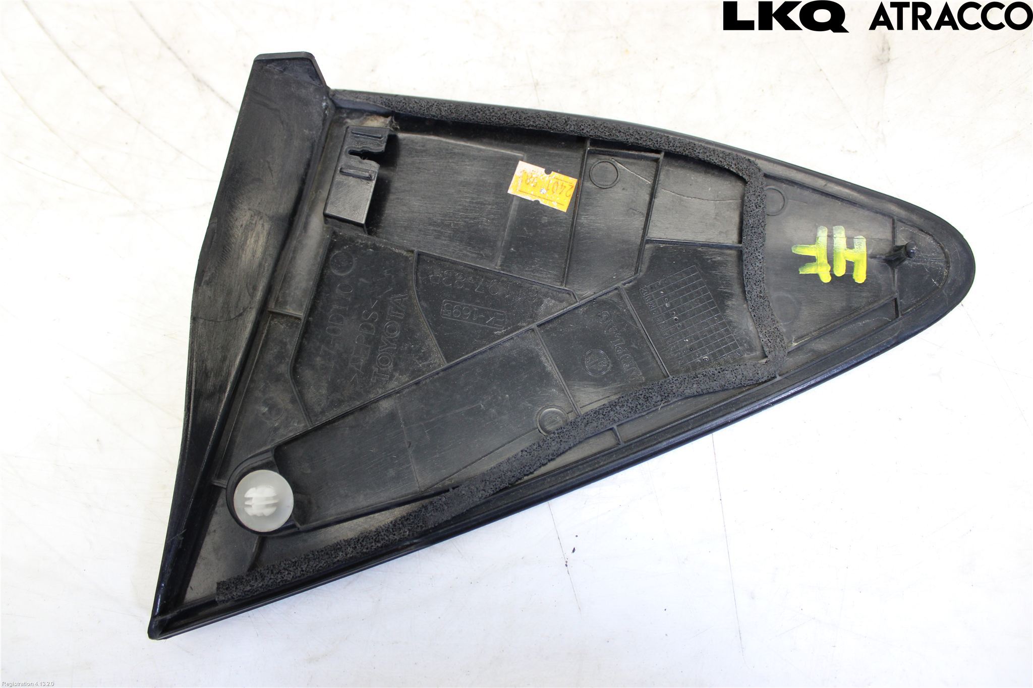 Toyota YARIS XP130 12-14 Tackplast Front