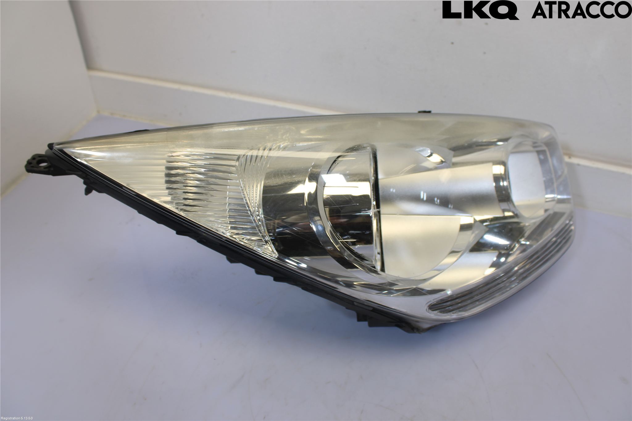 Kia VENGA 10-19 Frontlykt Høyre