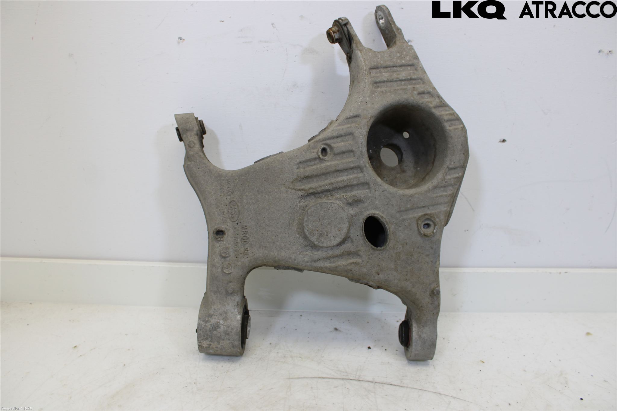 Landrover RANGE ROVER VELAR (L560) 17- Bærearm Bak Venstre
