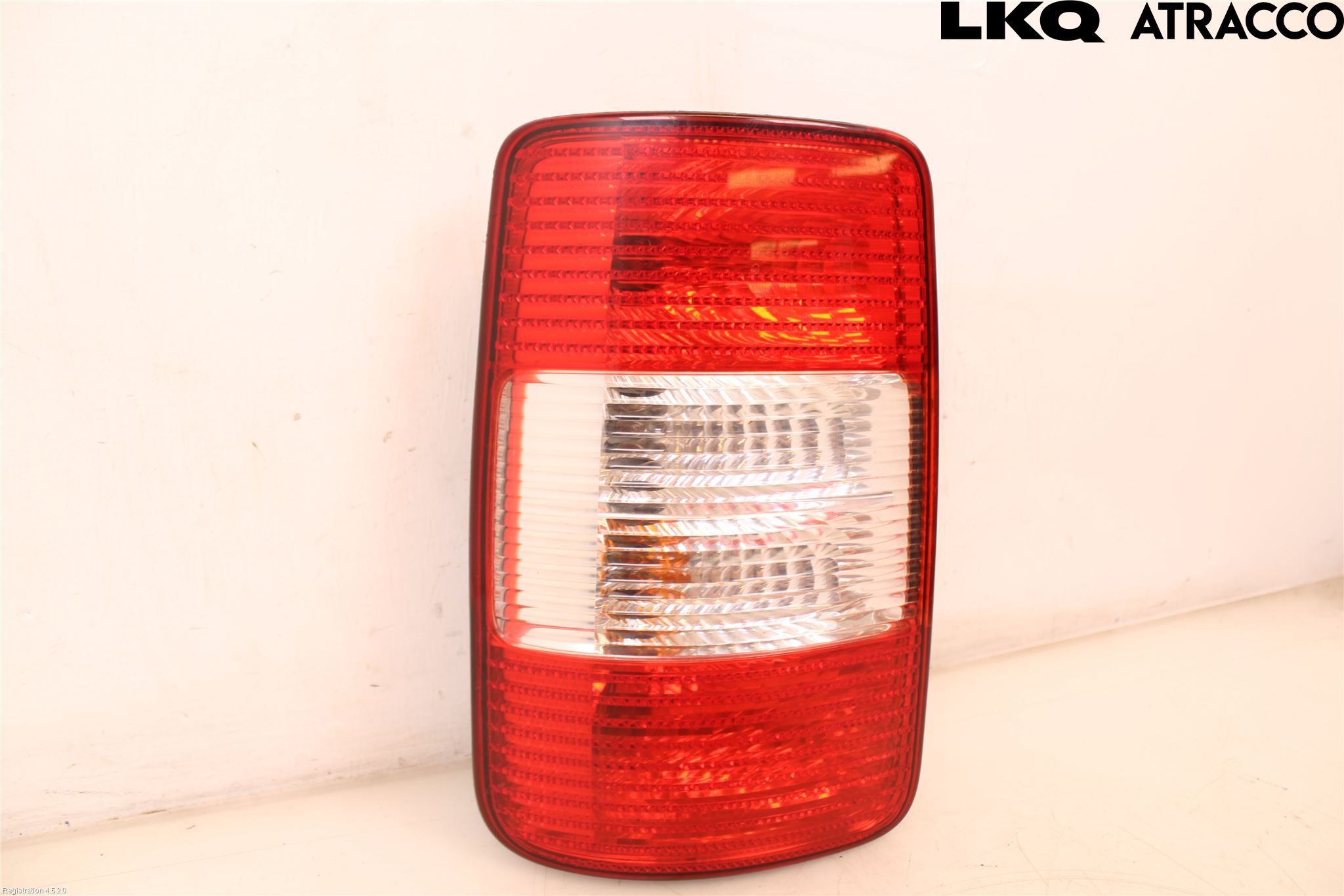Volkswagen VW CADDY      04-10 Baklykt Venstre