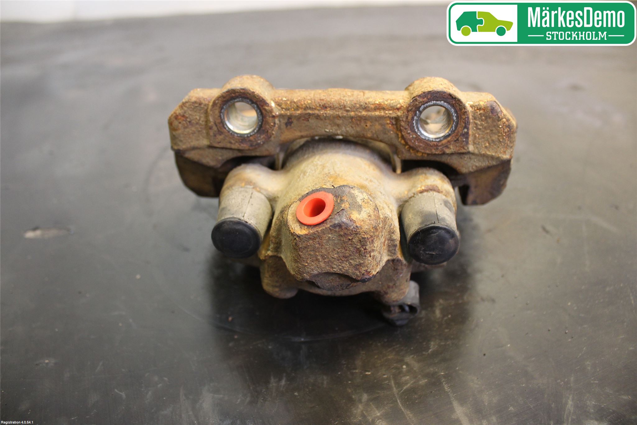 Saab 900      94-98 Bremsecaliper Foran Høyre