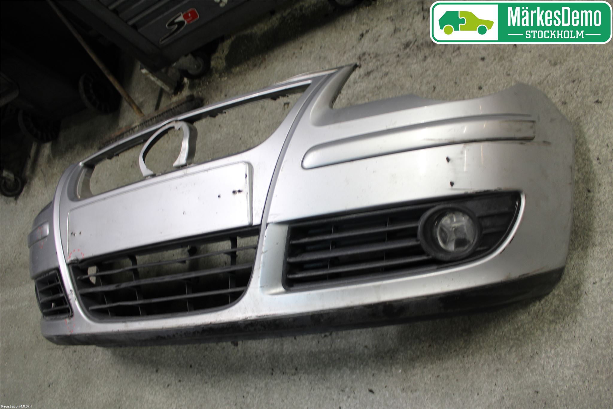 Volkswagen VW POLO 05-09 Støtfanger Foran Plastdeksel