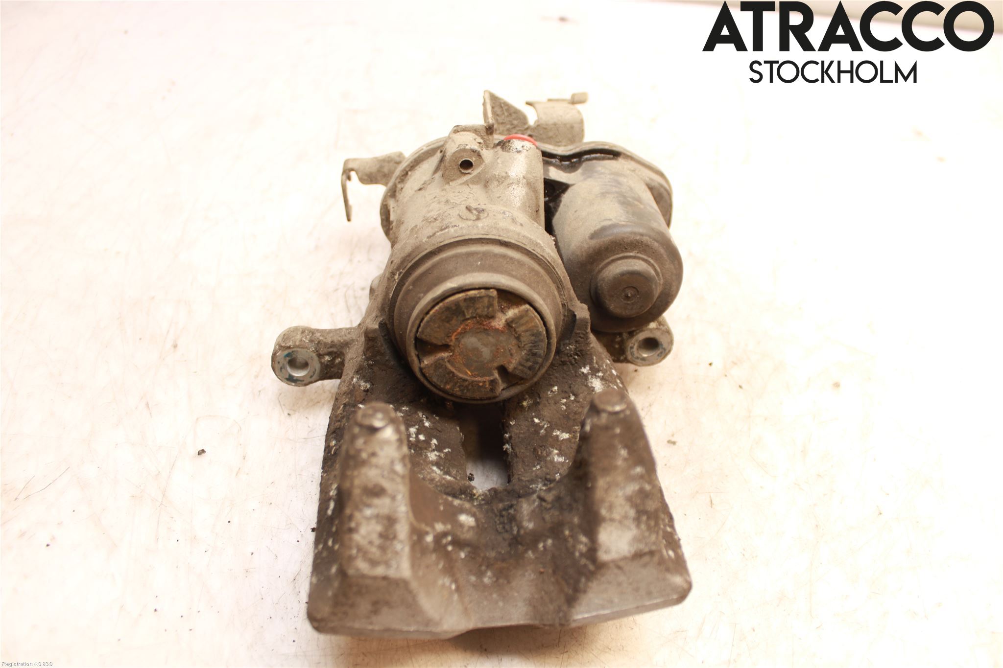 BMW 5 G30/G31/F90 17-23 Bremsecaliper Bak Venstre
