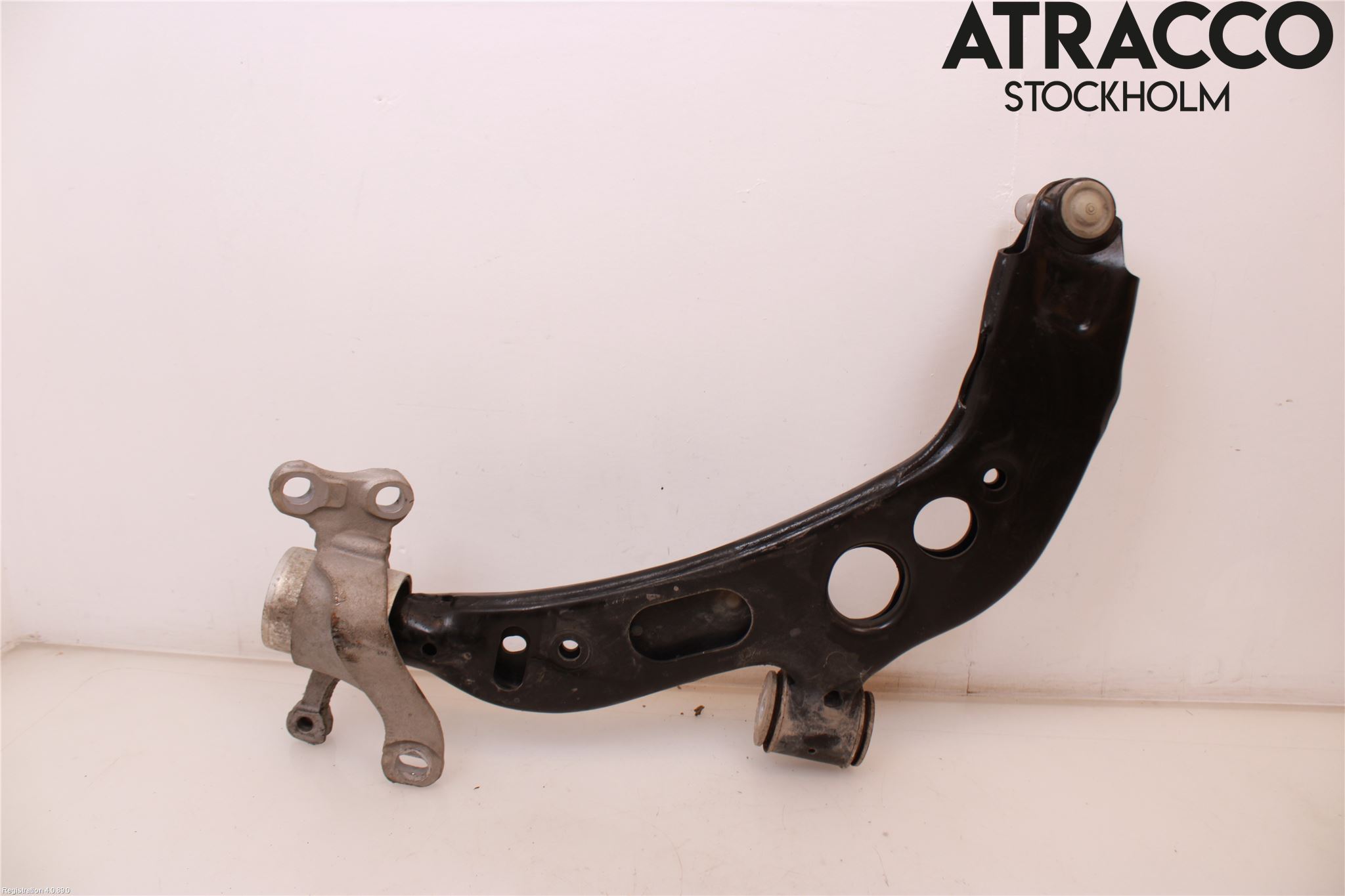 Mini ONE/COOPER 5DR F55 14-24 Bærearm Foran Høyre Nedre