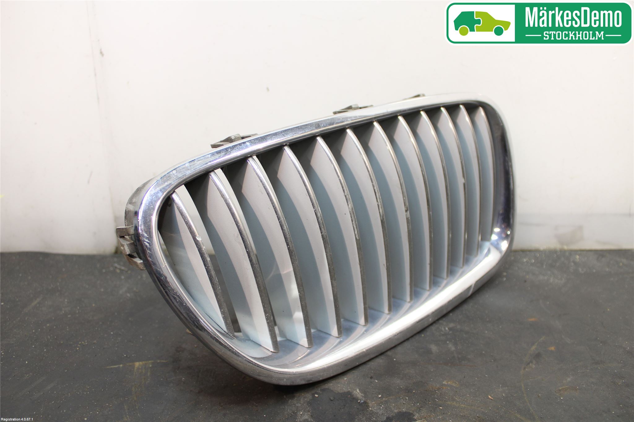 BMW 5 F10/F11/F18 09-17 Grilldel Høyre