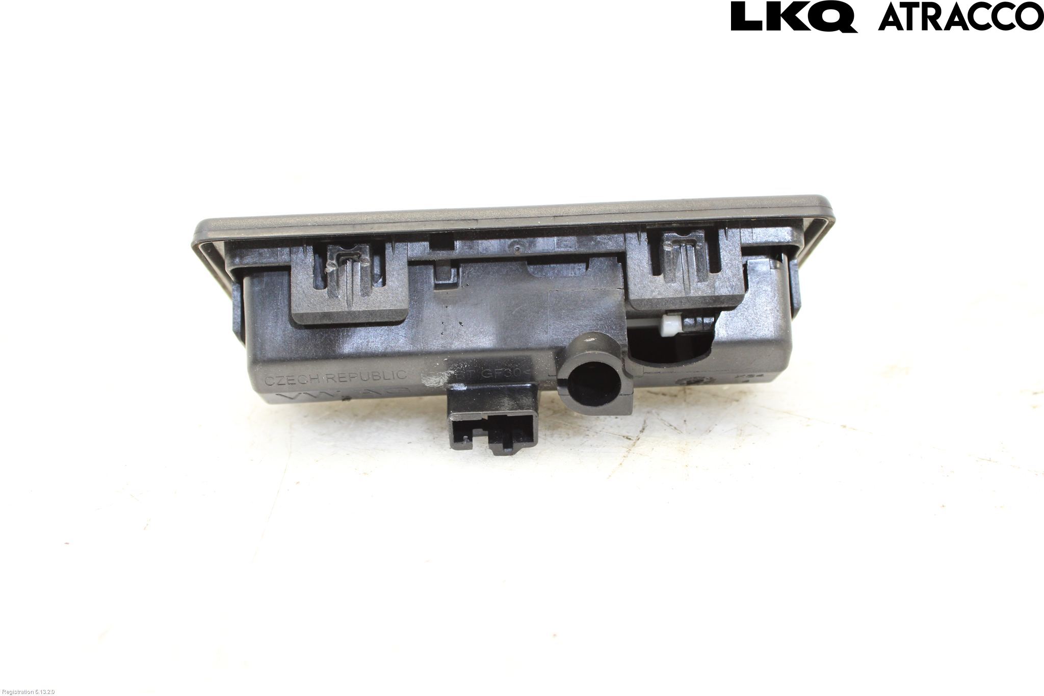 Audi A4/S4 B9 16-19 Bakluke Handtak Ytre