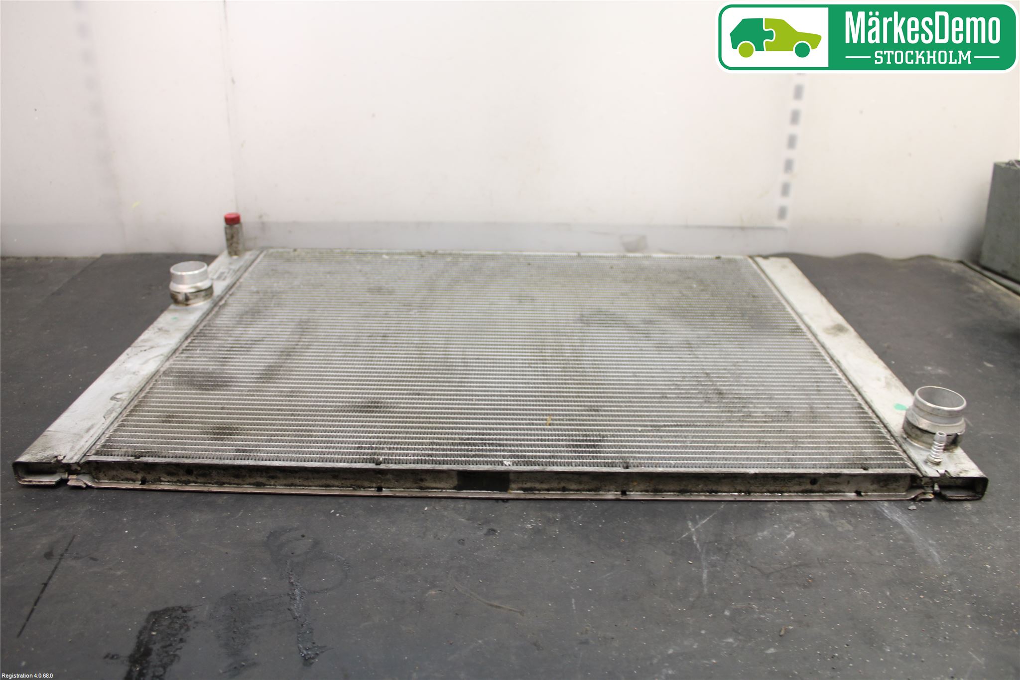 BMW 5 E60/61 Sed/Tou 02-10 Radiator Manuell