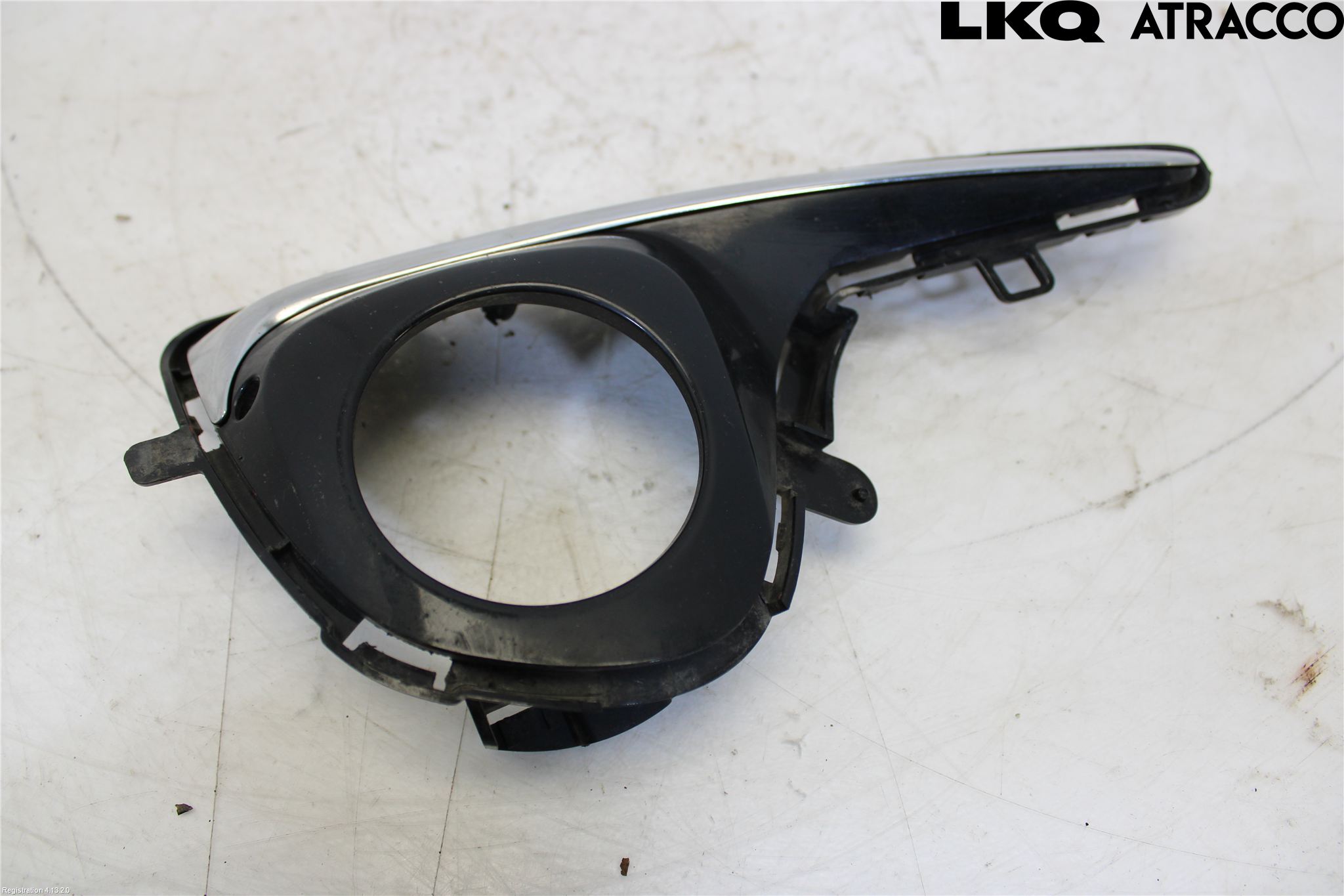 Toyota YARIS XP130 15-20 Frontlykt Kurve-Tåkelys Ramme