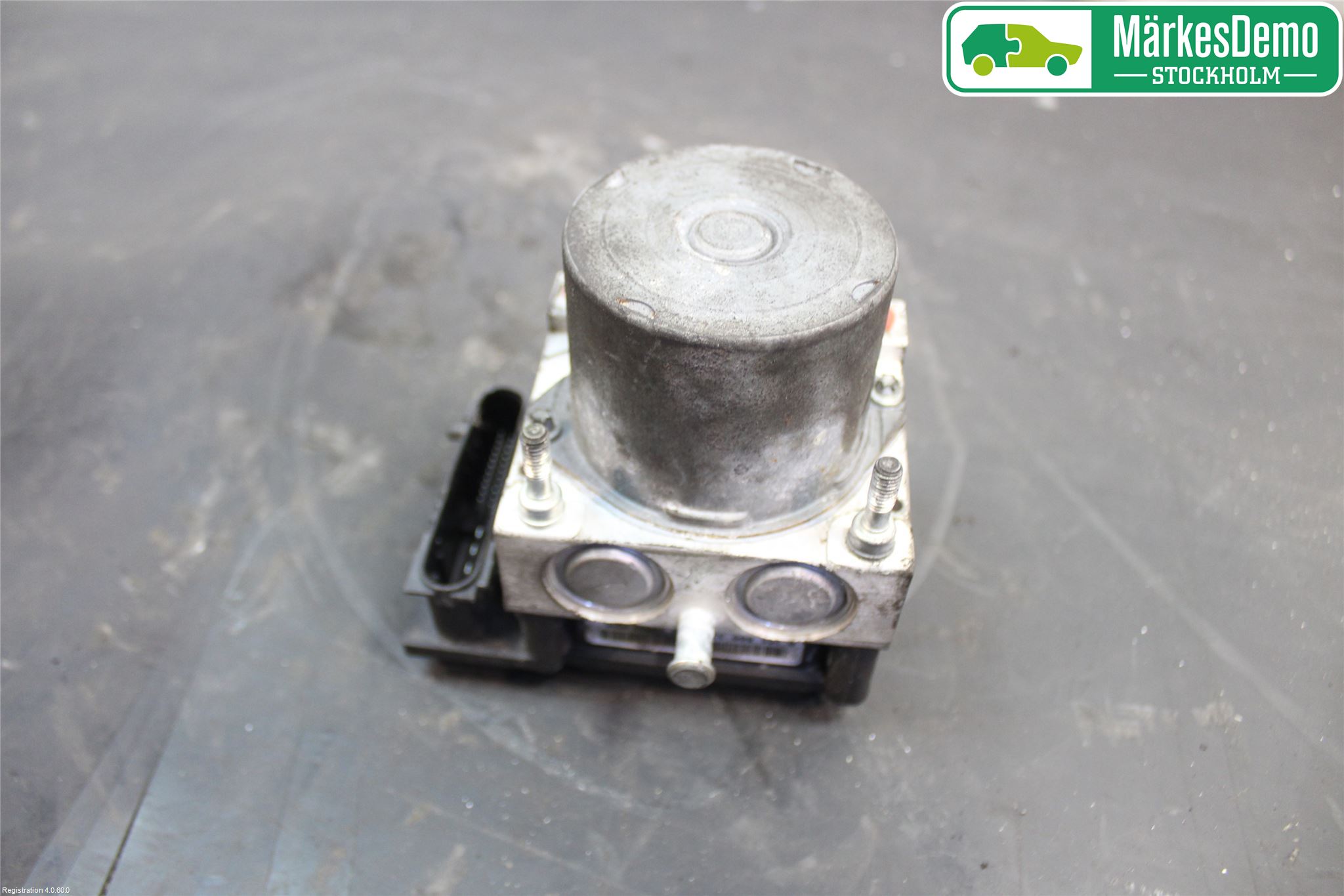 Nissan ALMERA    00-06 Abs Hydraulikkaggregat