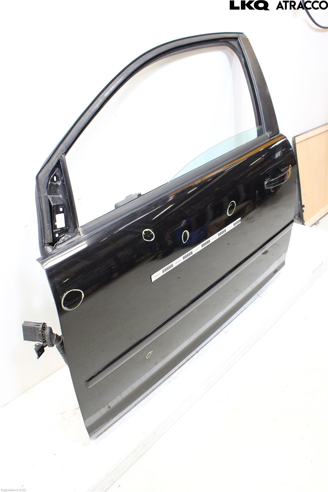Ford FOCUS     04-07 Dør 4D Foran Venstre