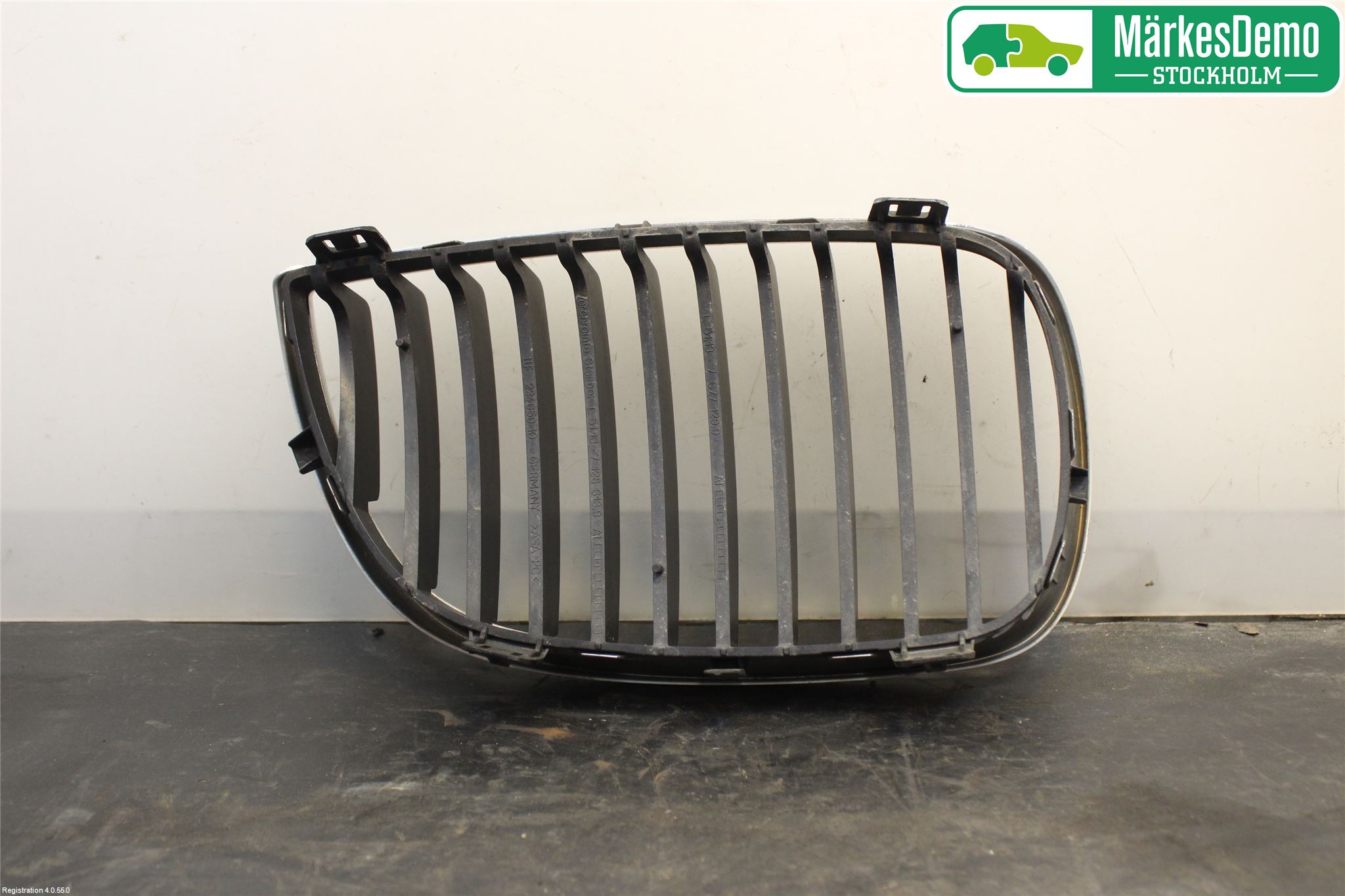 BMW 1 E87/81 5D/3D 03-11 Grilldel Venstre