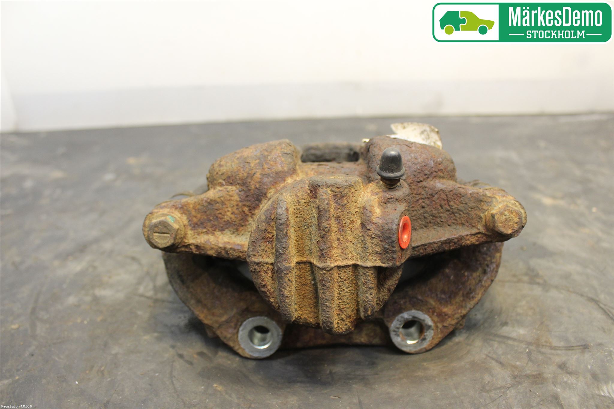 Peugeot 307     05-08 Bremsecaliper Foran Høyre