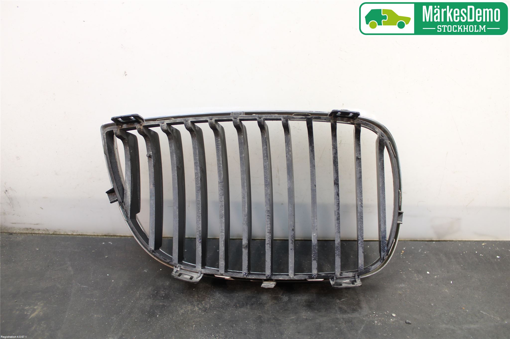 BMW 1 E87/81 5D/3D 03-11 Grilldel Venstre