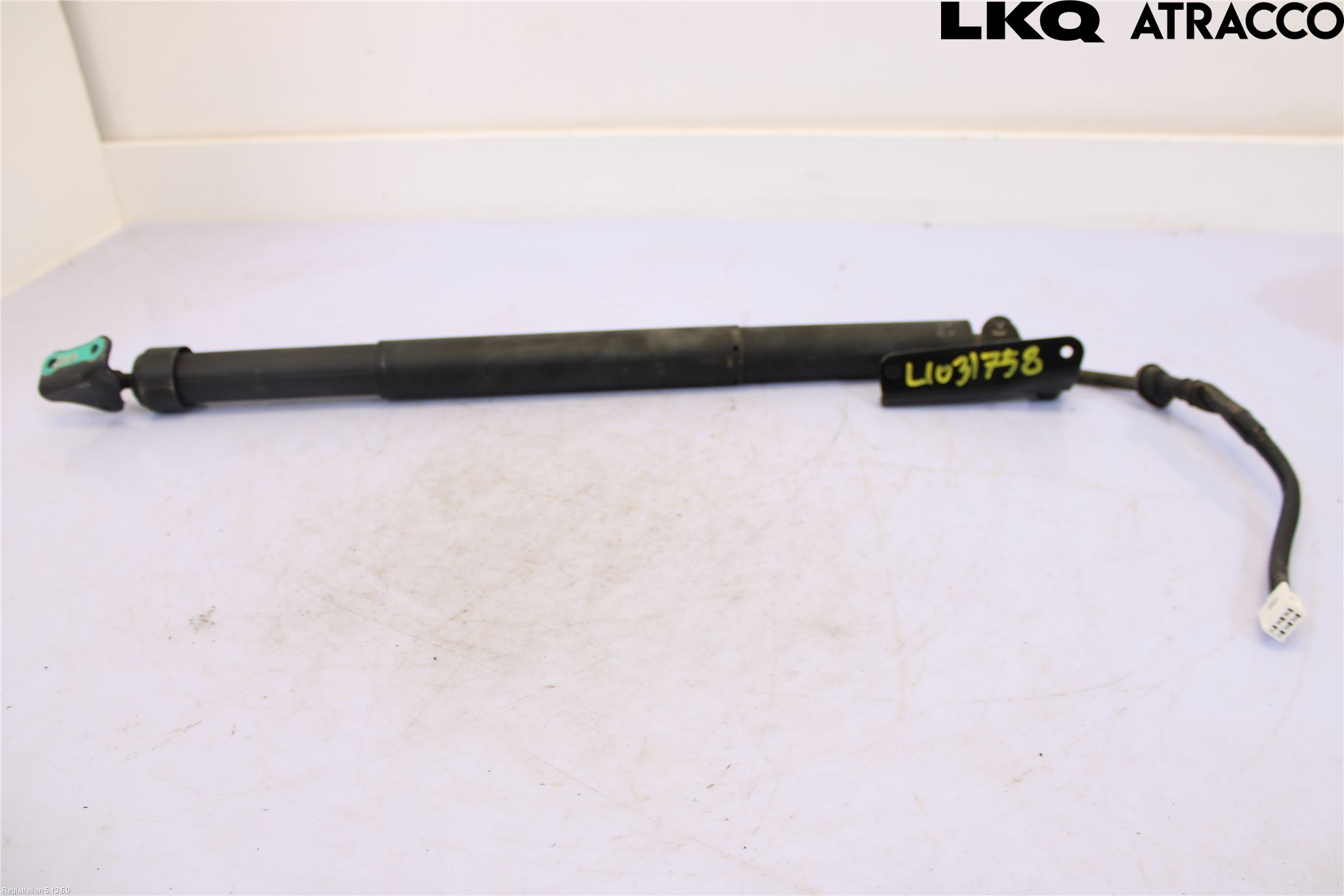 Toyota YARIS CROSS XP21 21- Baklukeåpner Automatisk