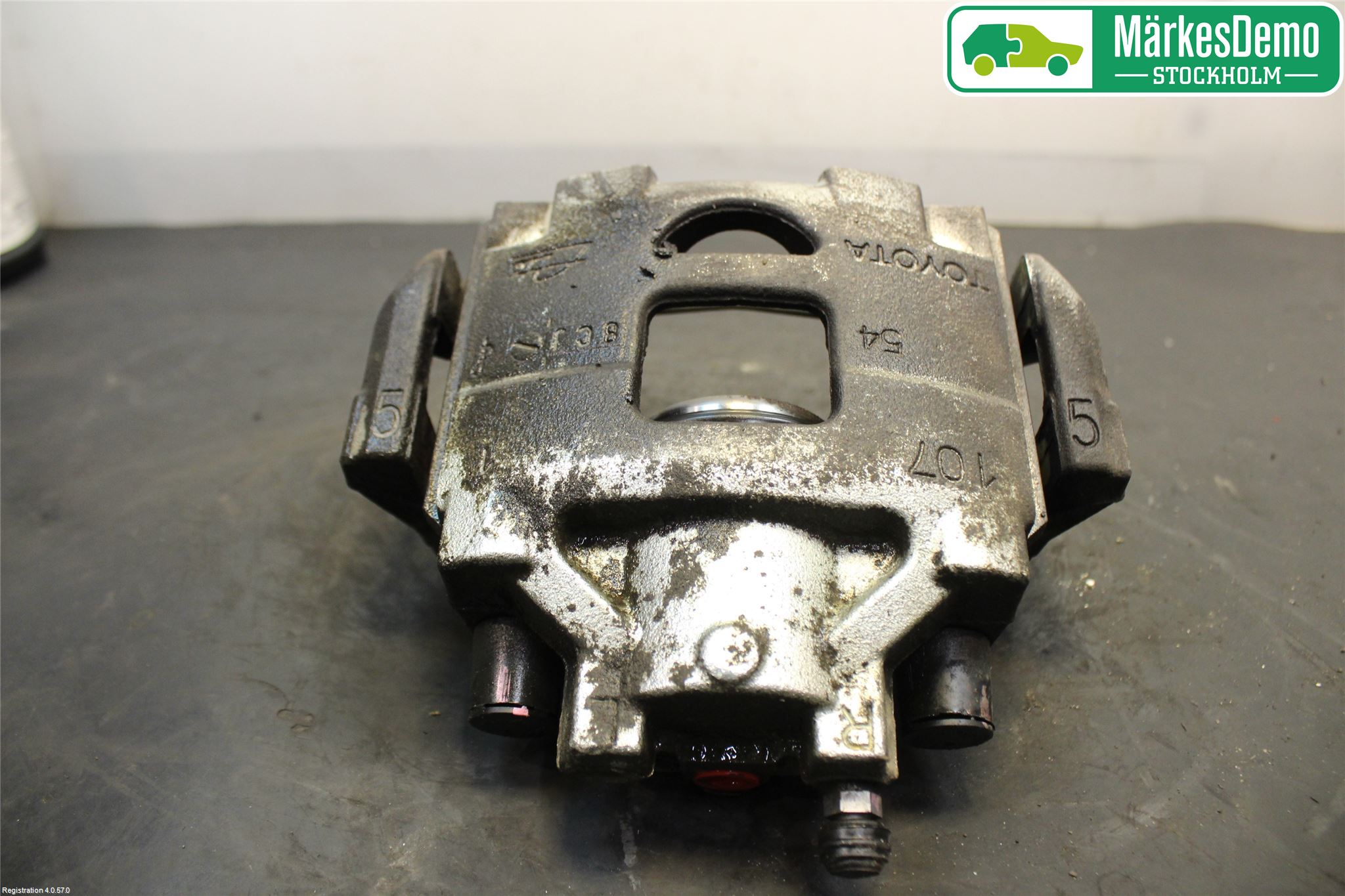 Toyota YARIS XP130 15-20 Bremsecaliper Foran Høyre