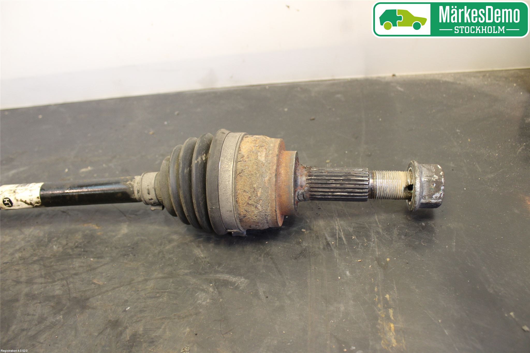 Nissan MICRA 11-16 Drivaksel Foran Kompl Venstre