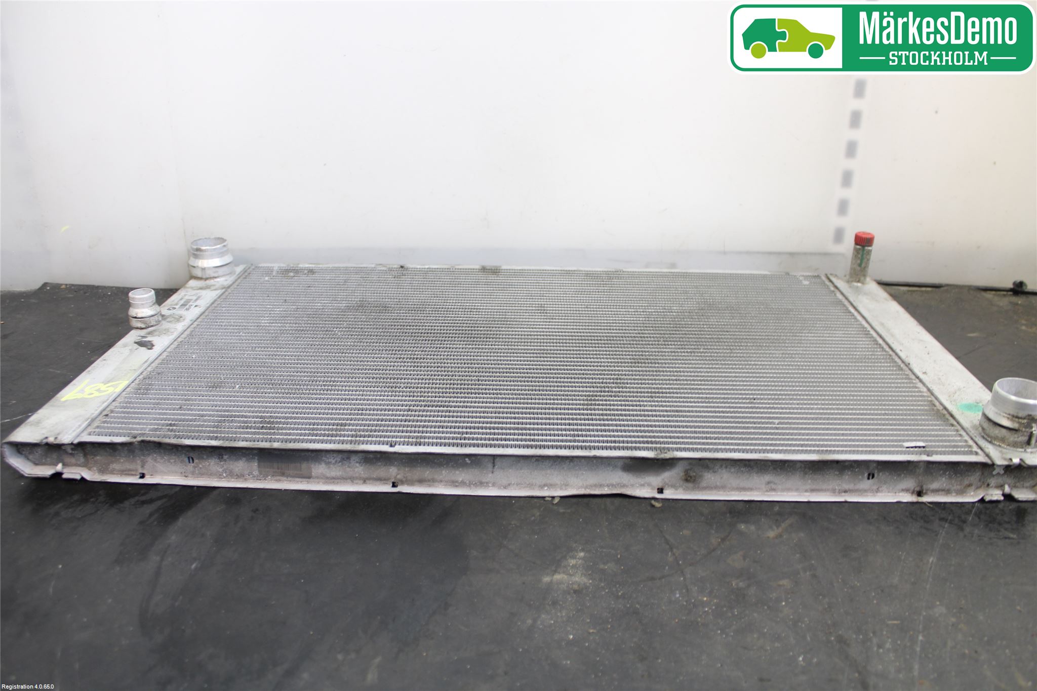 BMW 5 E60/61 Sed/Tou 02-10 Radiator Automat