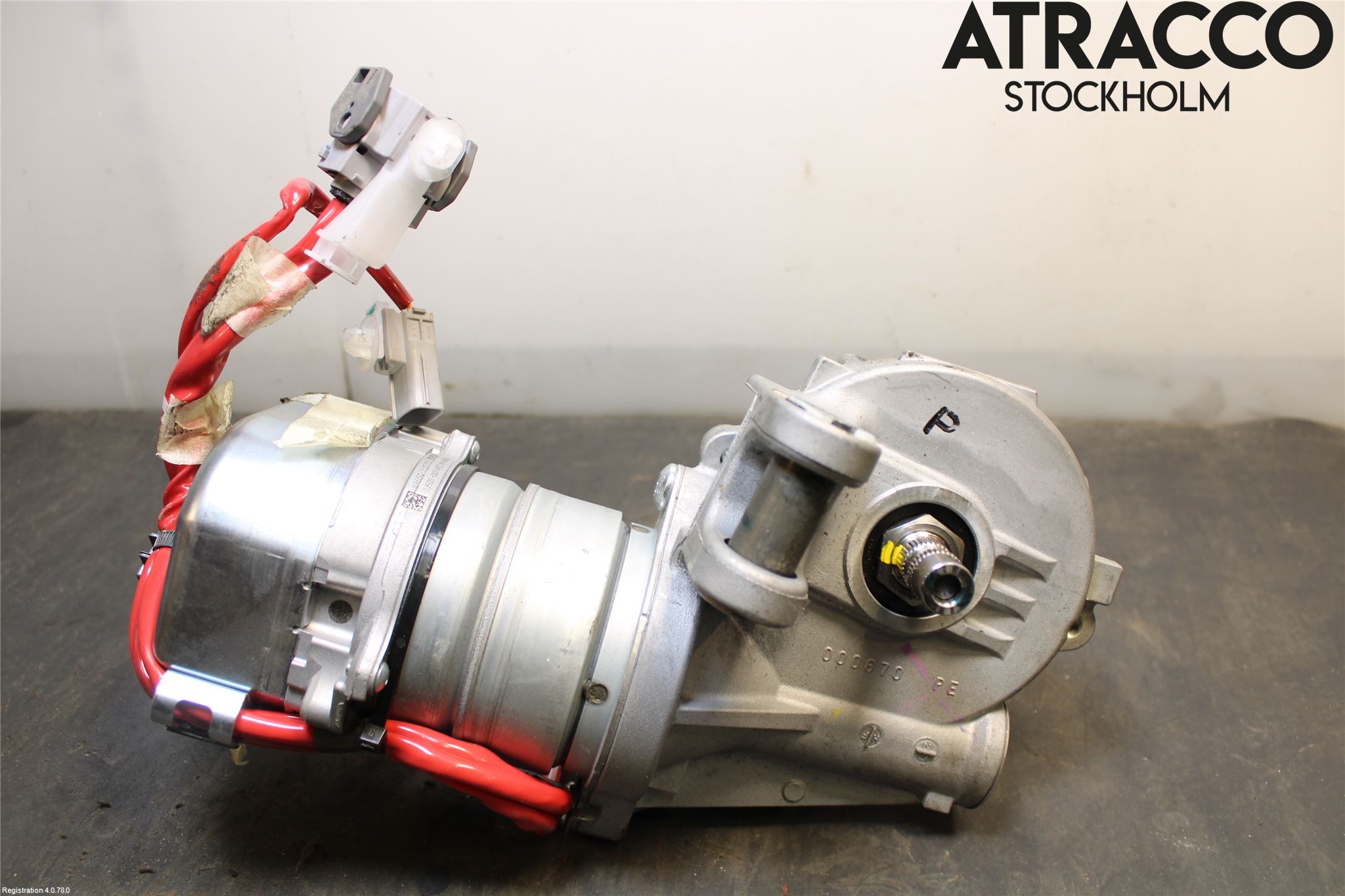 Toyota AURIS 13-19 Rattakselaggregat Innebygd Servo