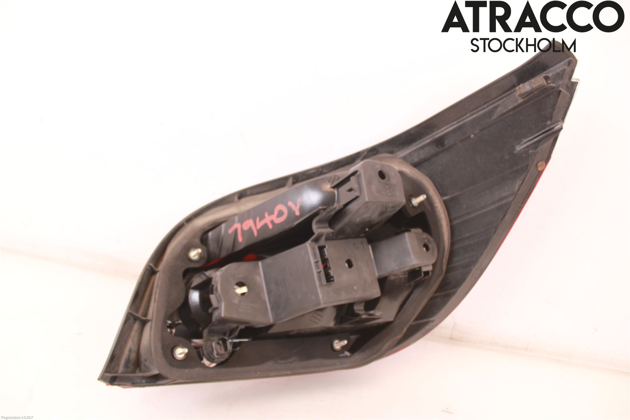 BMW 5 E60/61 Sed/Tou 02-10 Baklykt Venstre