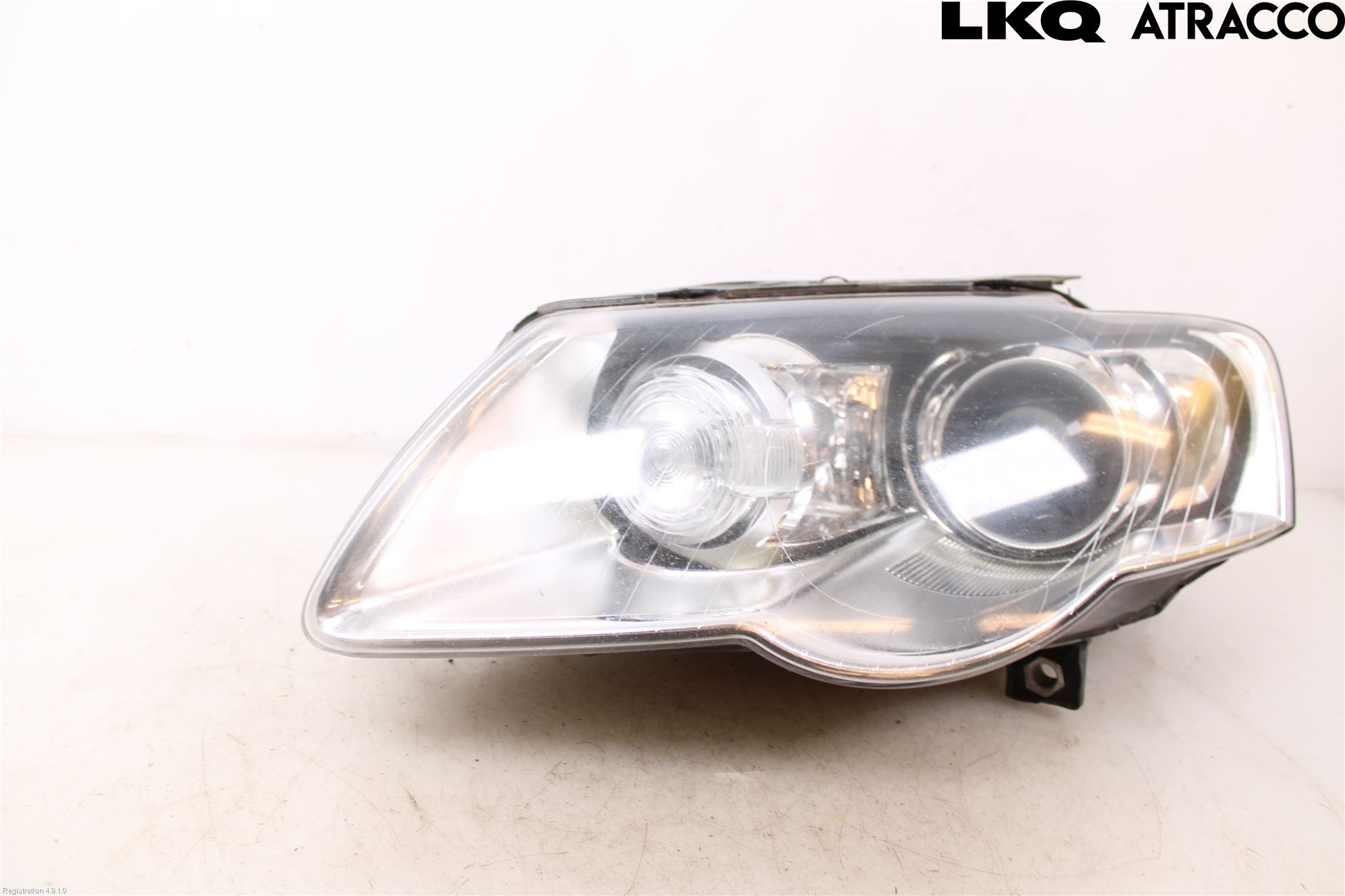 Volkswagen VW PASSAT 05-11 Frontlykt Venstre