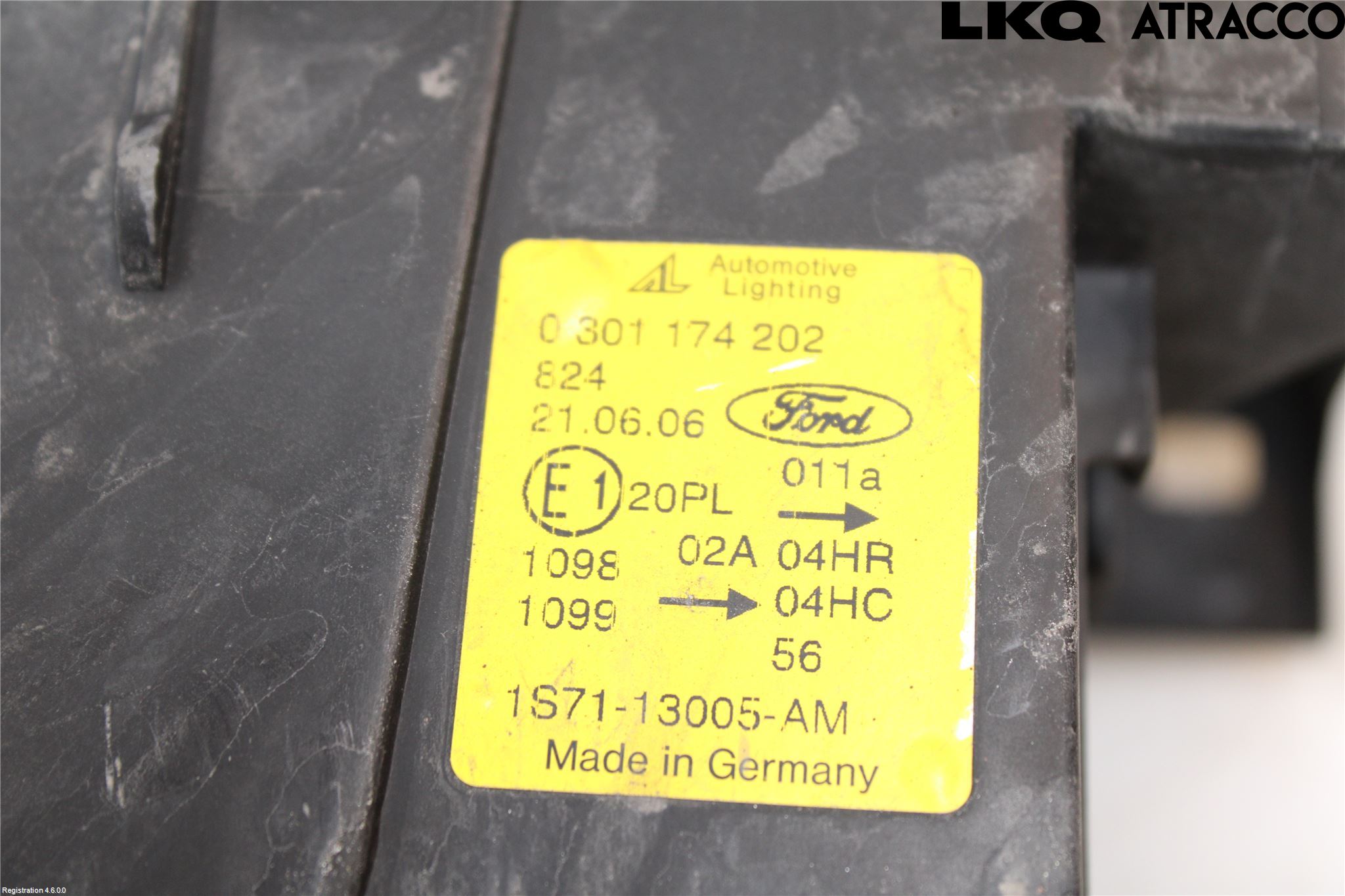 Ford MONDEO     01-06 Frontlykt Høyre