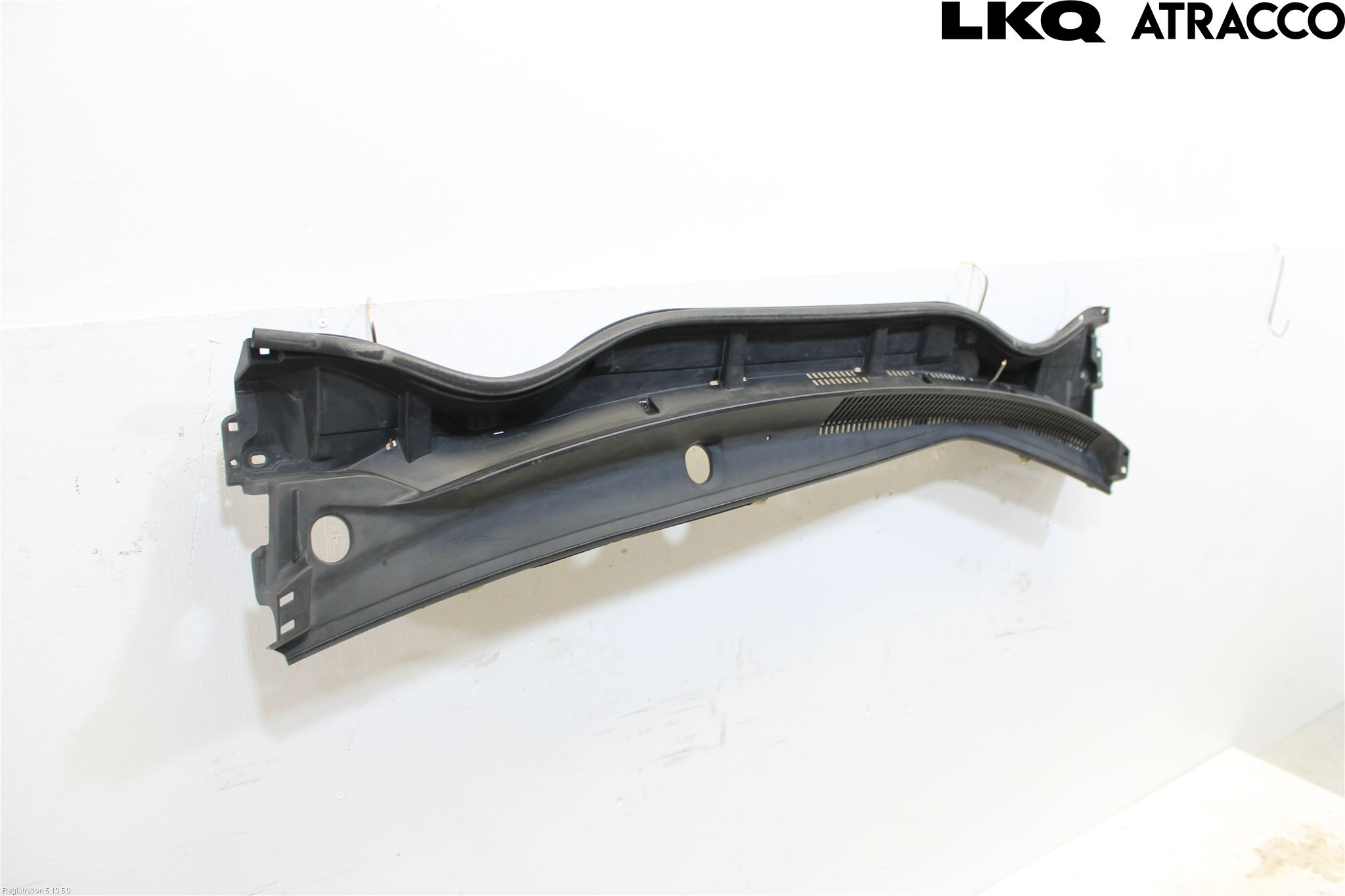 Toyota AURIS 13-19 Visker Deksel-Grill-Under Frr