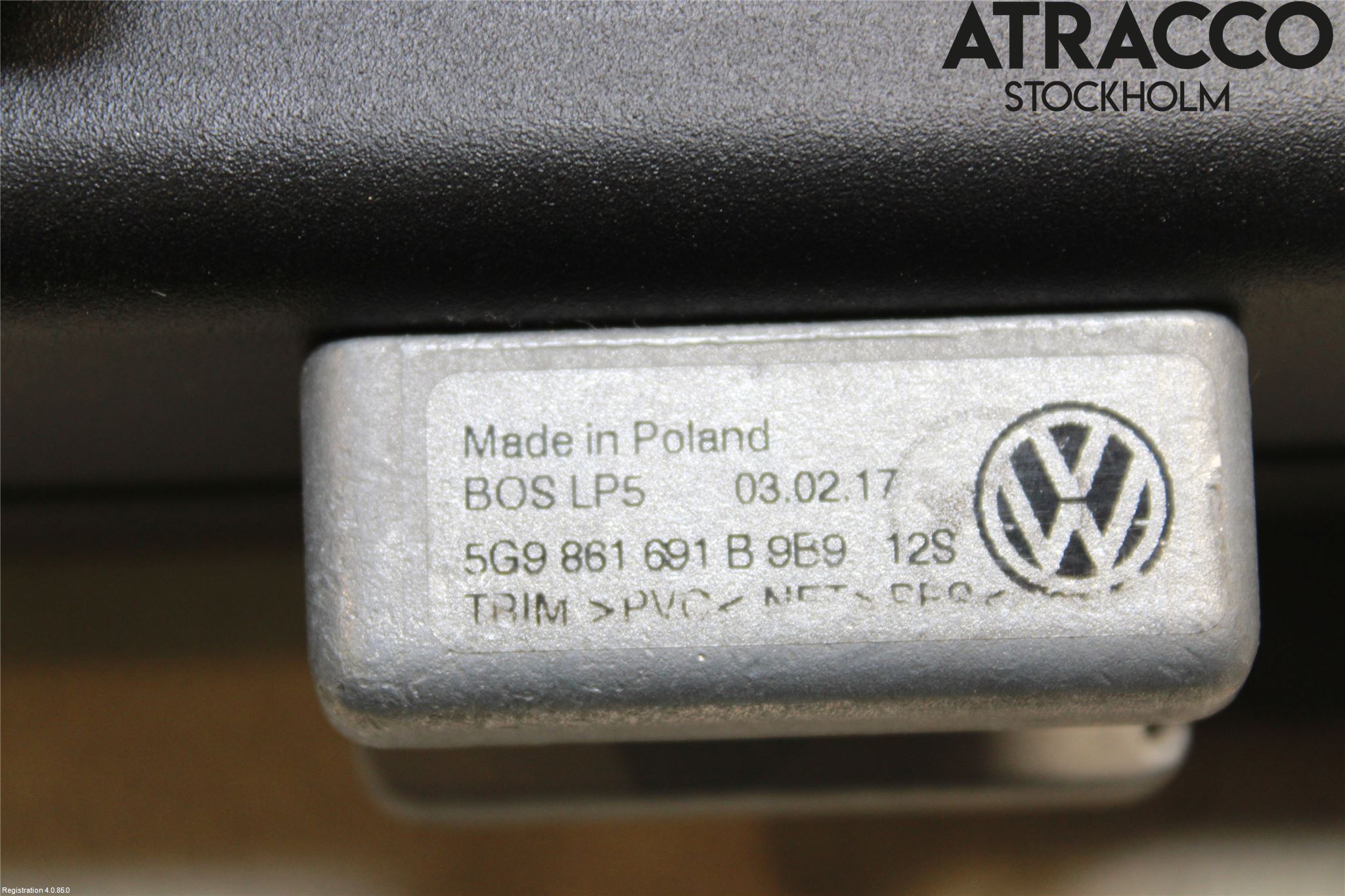 Volkswagen VW GOLF / E-GOLF VII 13-20 Innr Lastenett