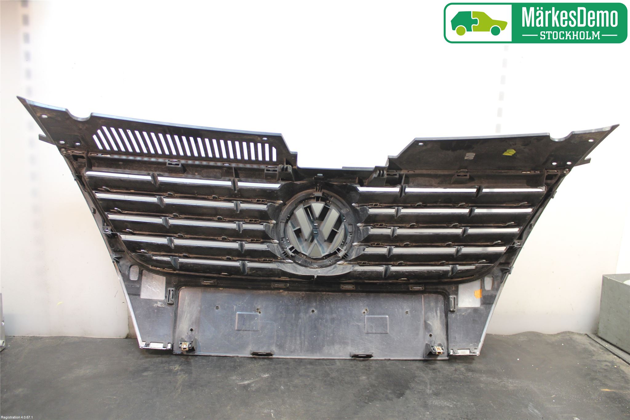 Volkswagen VW PASSAT 05-11 Grill Komplett