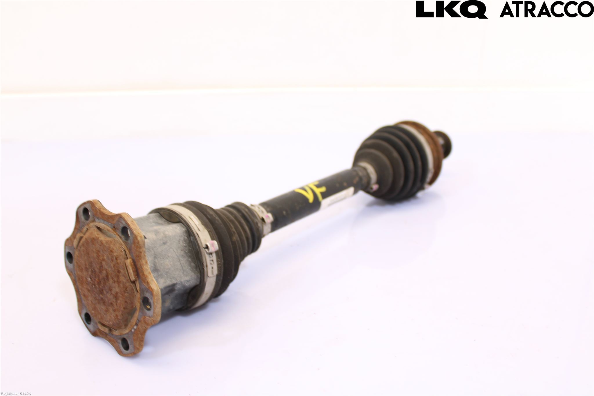Audi A4/S4 B9 16-19 Drivaksel Foran Kompl Venstre