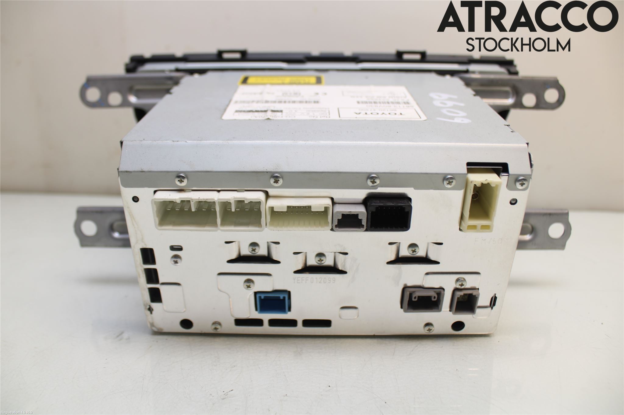 Toyota PRIUS ZVW30 09-20 Stereo Radio Med Cd