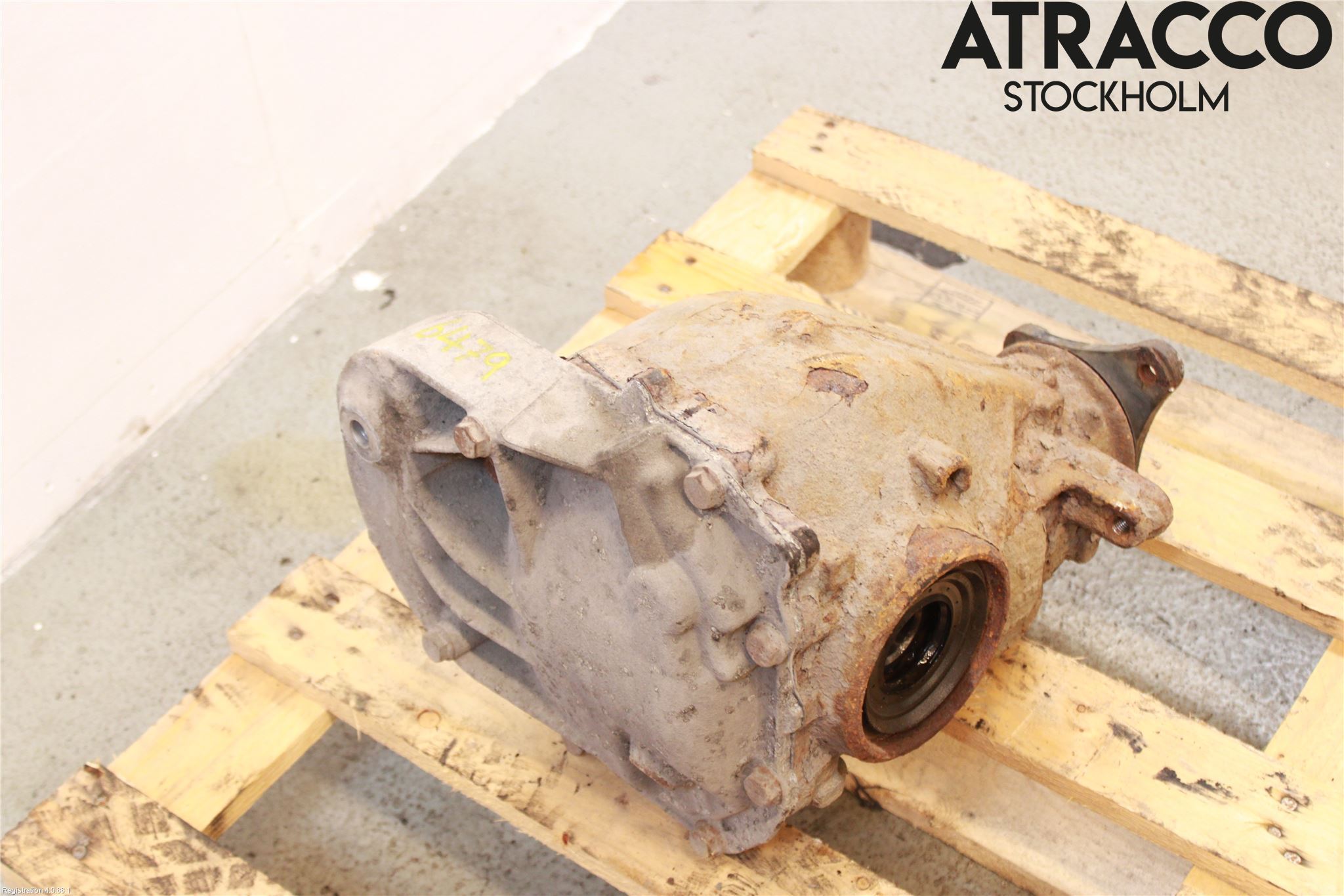 BMW 3 E90/91 SED/TOU 05-12 Bakaksel Kardang Bak -Diff