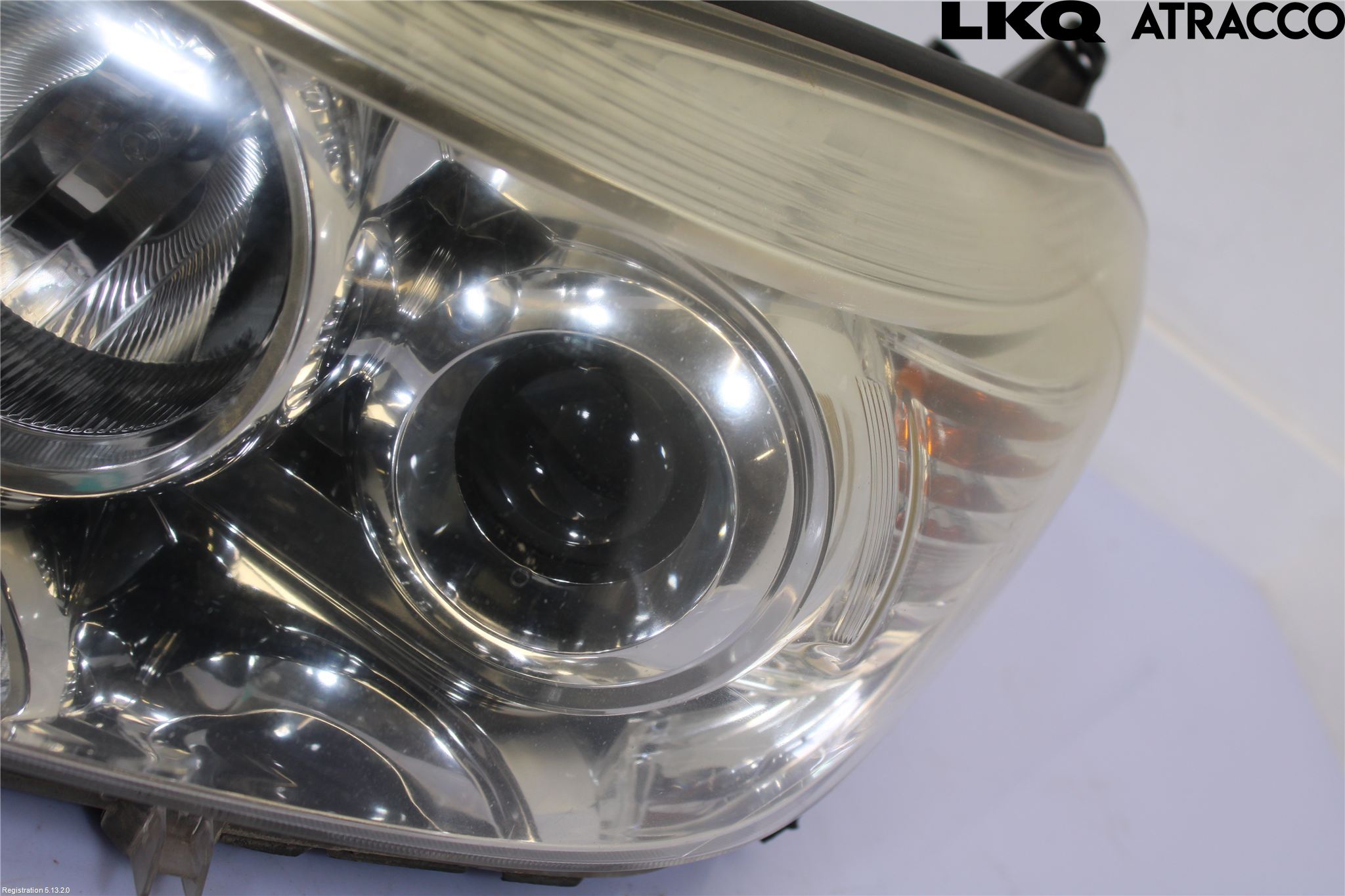 Toyota RAV 4 06-12 Frontlykt Venstre