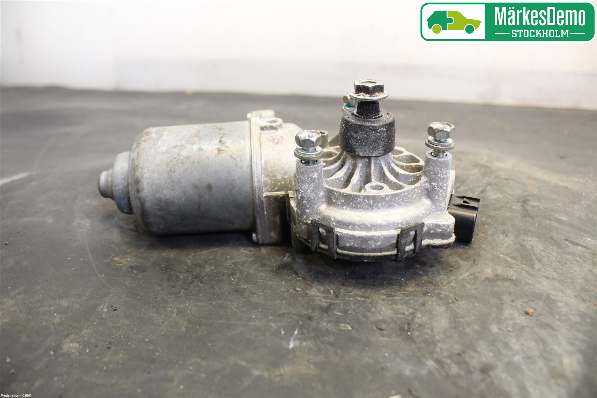 Mitsubishi COLT 09-13 Viskermotor Frontrute