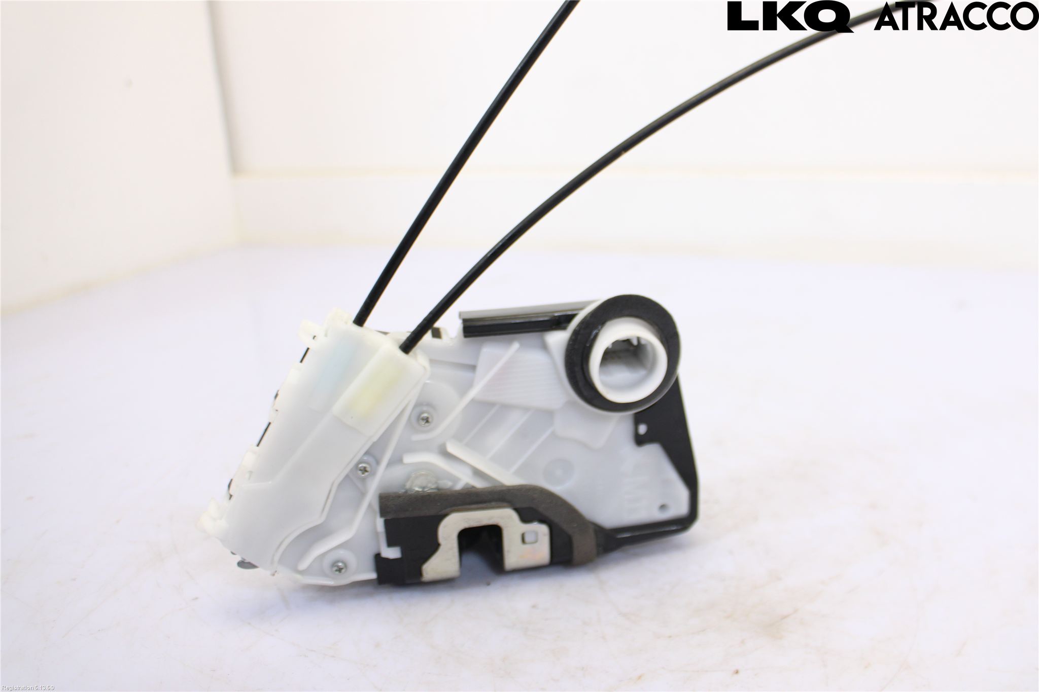 Toyota YARIS XP130 15-20 Dørlås - Låsekasse
