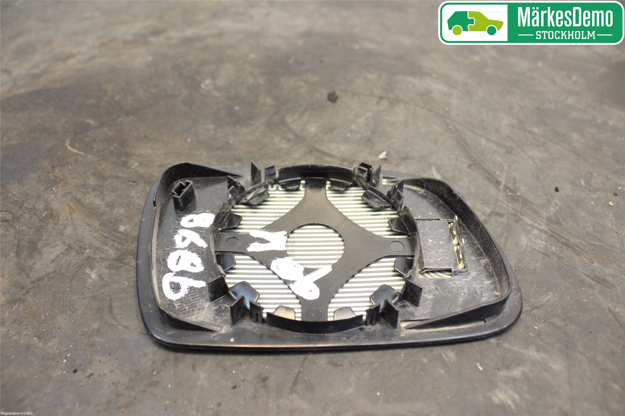 Peugeot 307     01-05 Speil Glass V