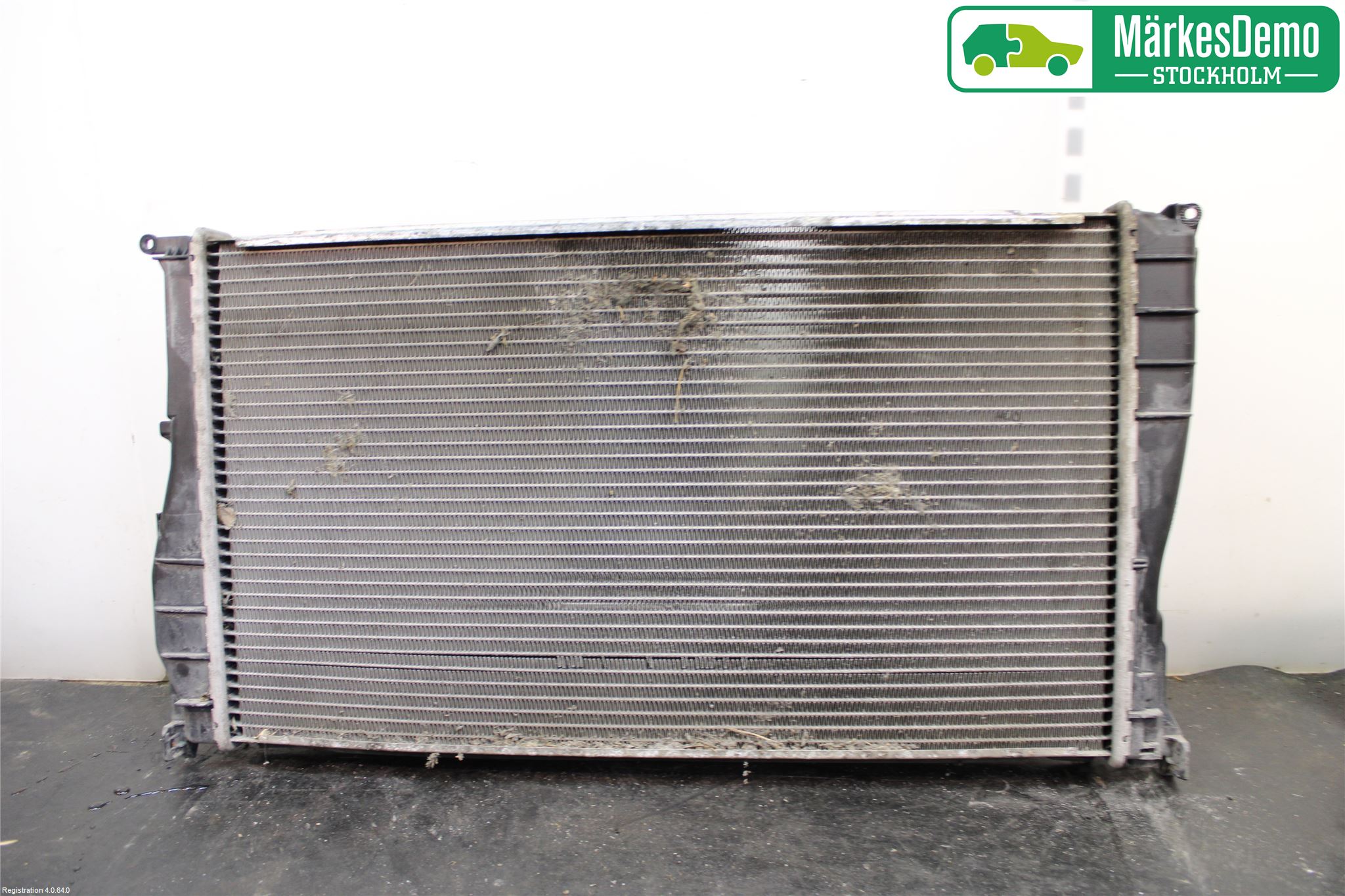 BMW 3 E90/91 SED/TOU 05-12 Radiator Automat