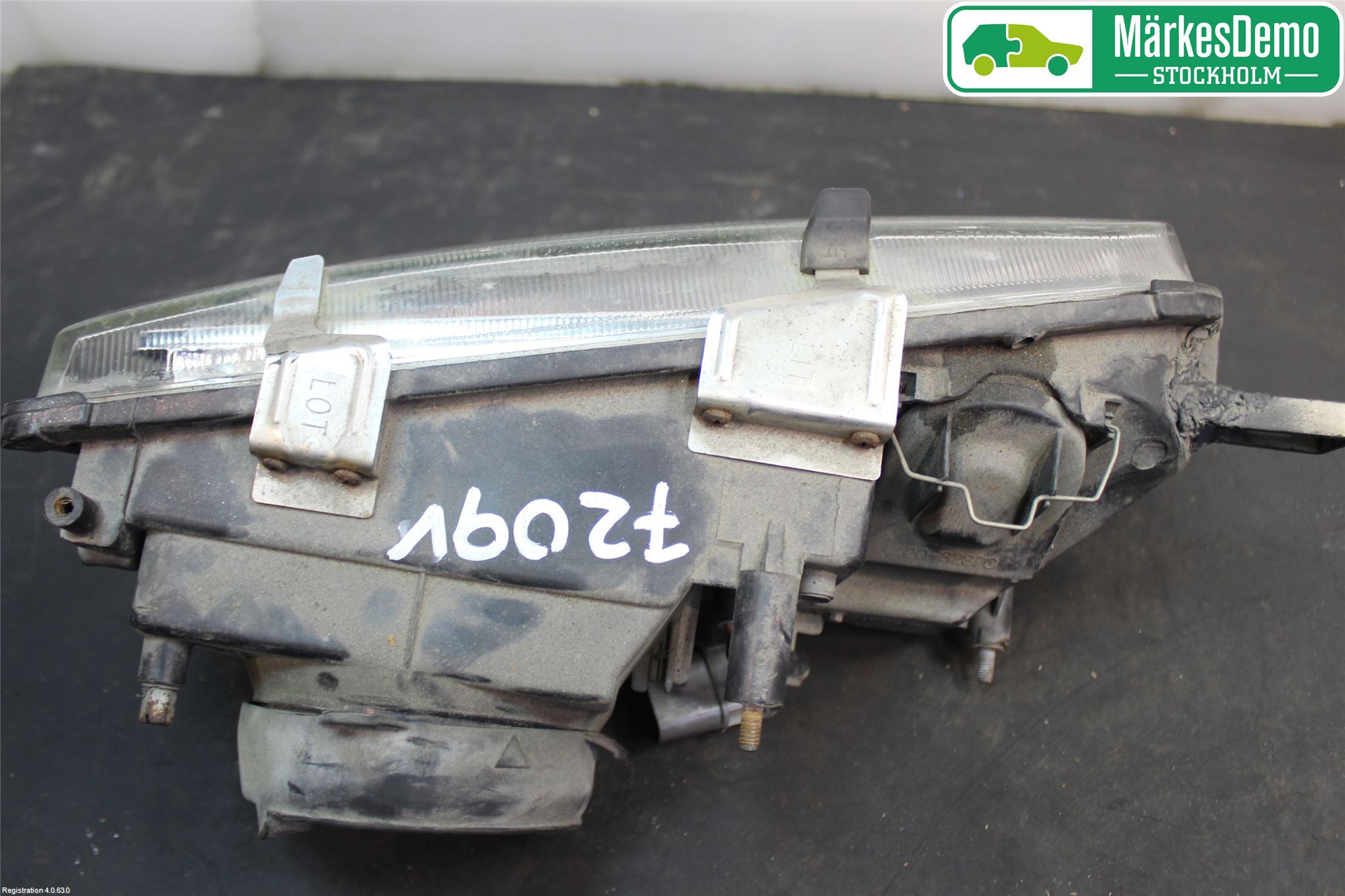 Nissan PRIMERA   91-96 Frontlykt Venstre