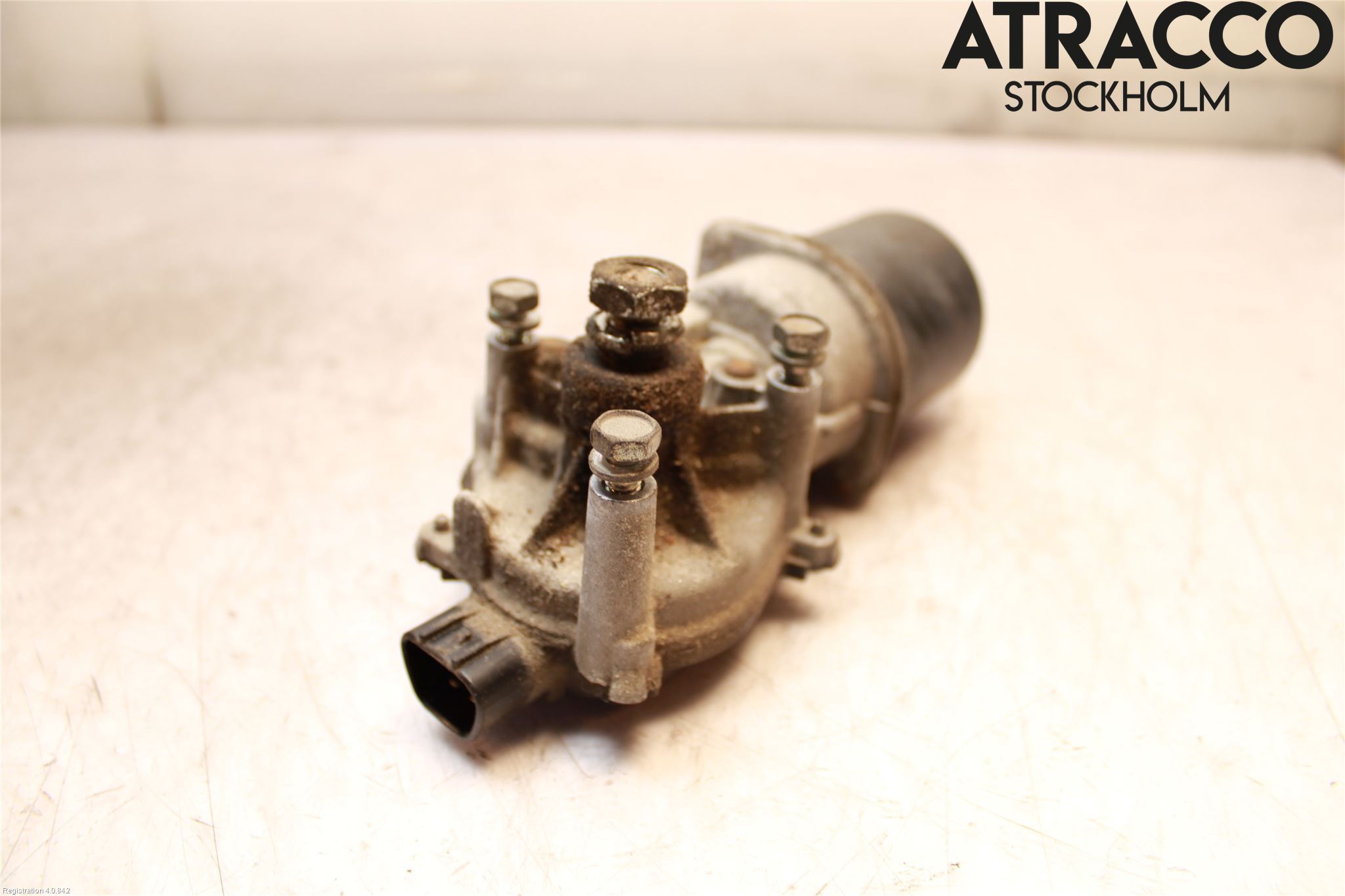 Nissan X-TRAIL     01-07 Viskermotor Frontrute