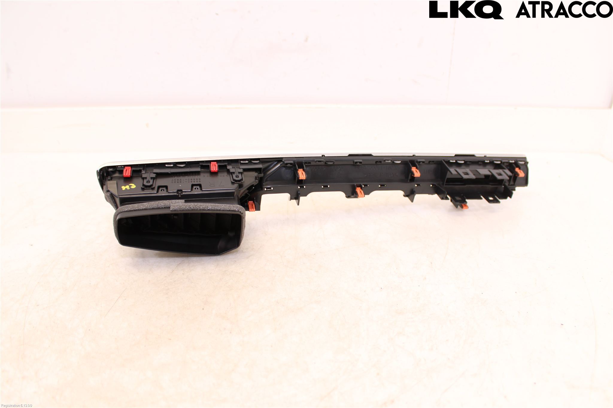 Toyota COROLLA CROSS XG10 22- Dashbord Kanal - Dyse