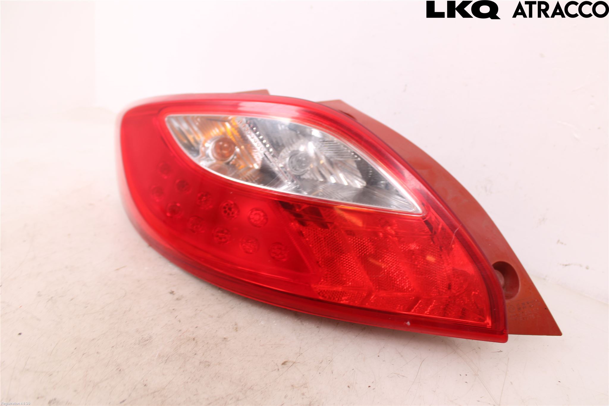 Mazda 2 (DE) 08-15 Baklykt Venstre