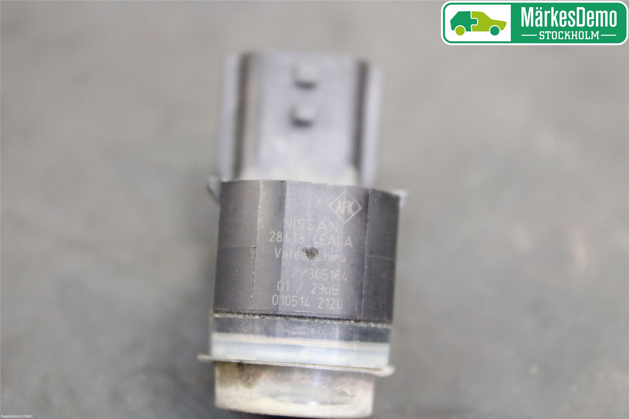 Nissan QASHQAI 14-17 Sensor Parkering Front