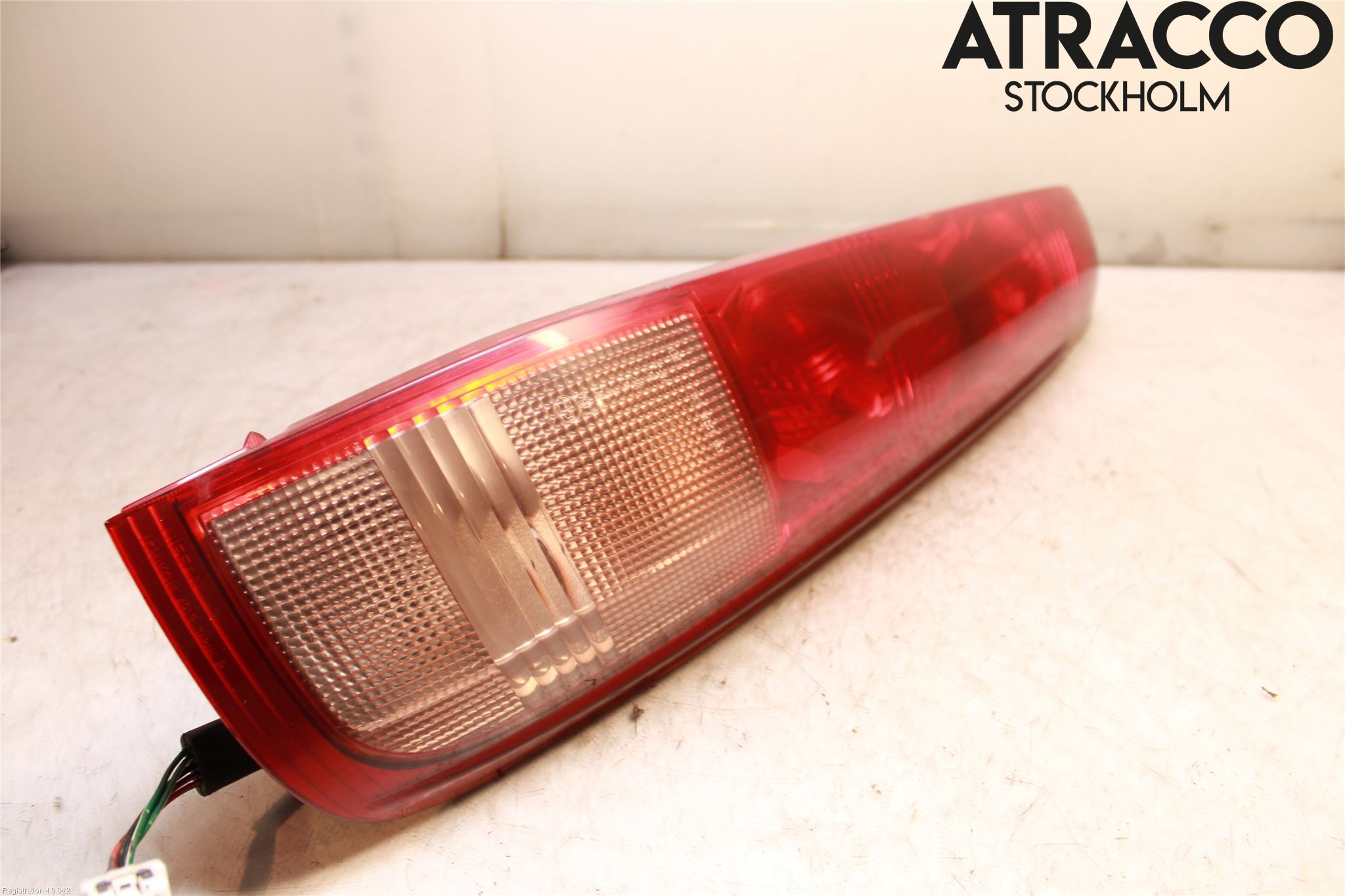 Nissan X-TRAIL     01-07 Baklykt Høyre