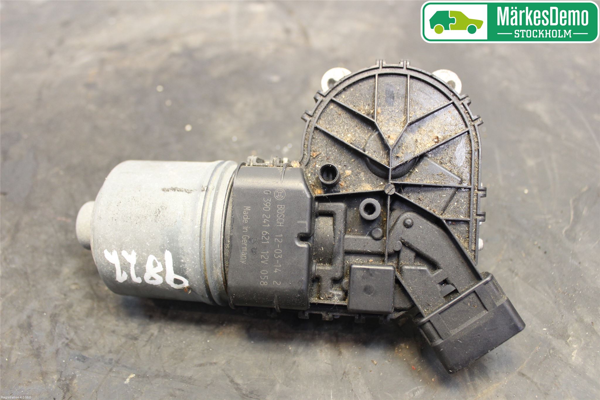 Peugeot PARTNER 08-15 Viskermotor Frontrute
