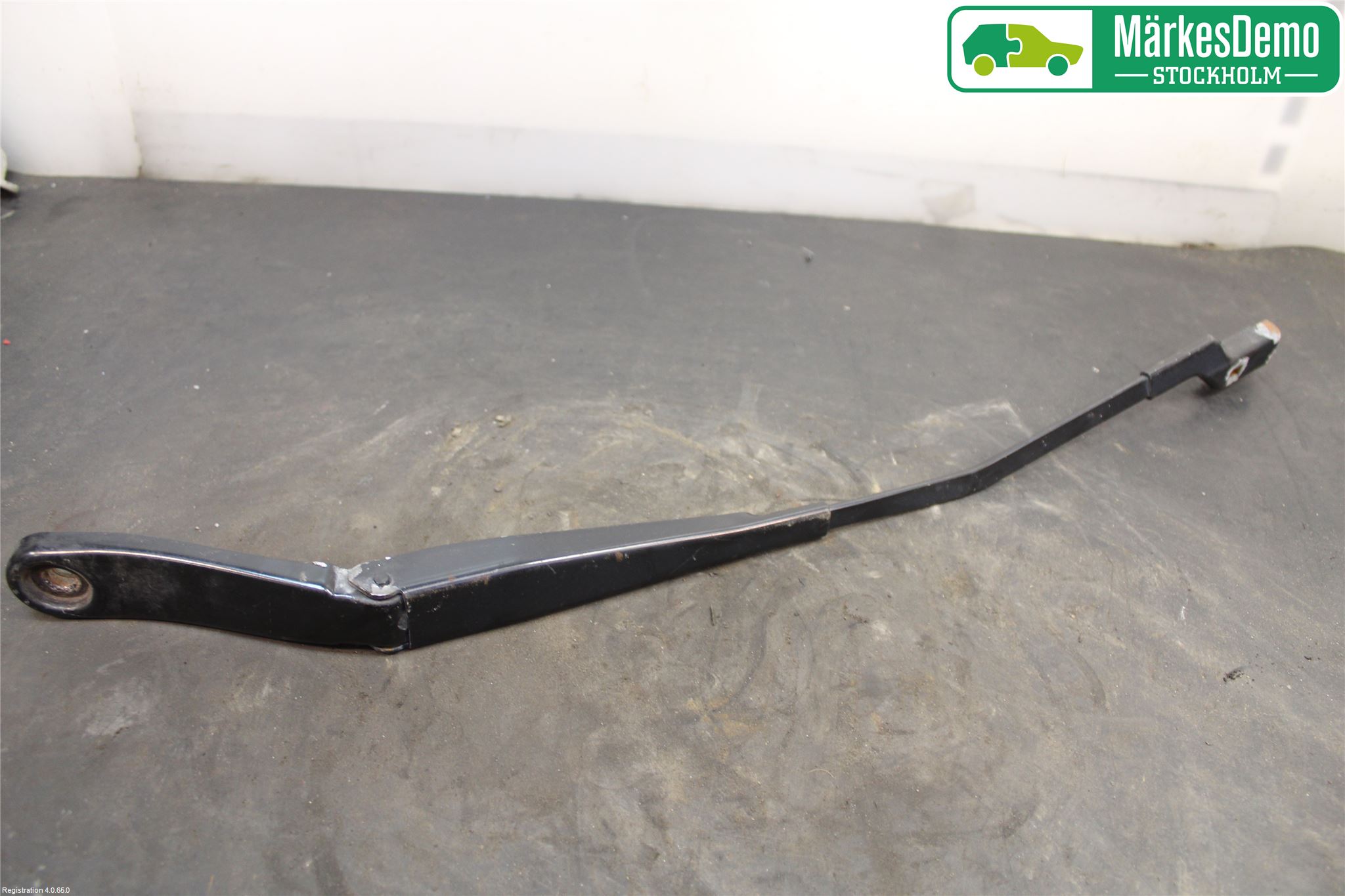 Volvo V70 08-13 Viskerarm-Armer Frontrute