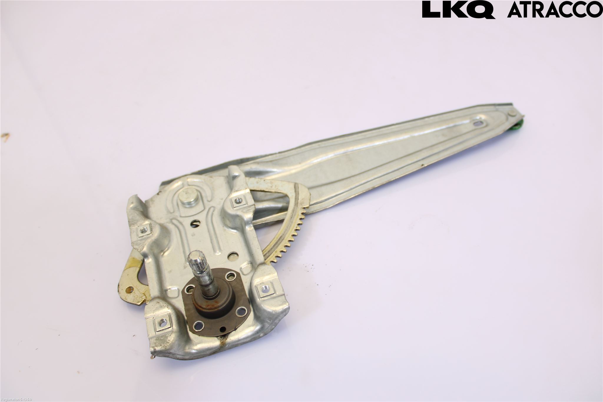 Toyota YARIS XP130 12-14 Vindusheis