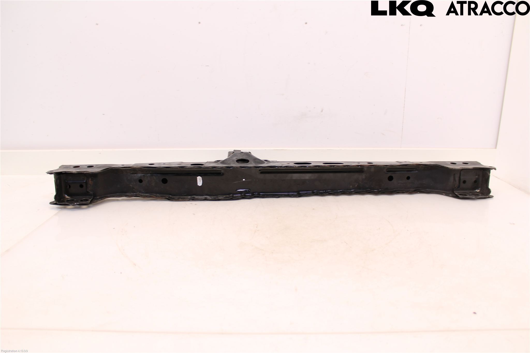 Toyota AURIS 13-19 Motorbjelke (Langs Gående )