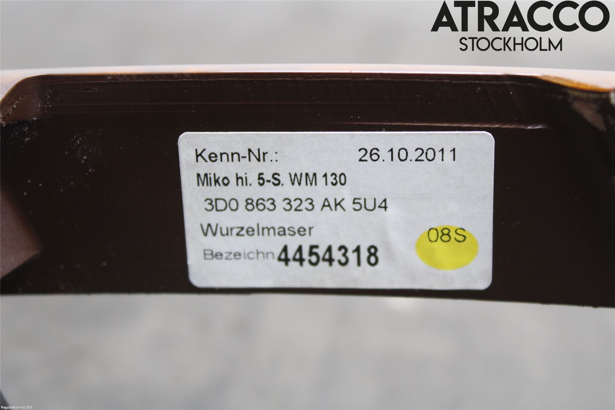 Volkswagen VW PHAETON Instrumentkonsoll Gulv