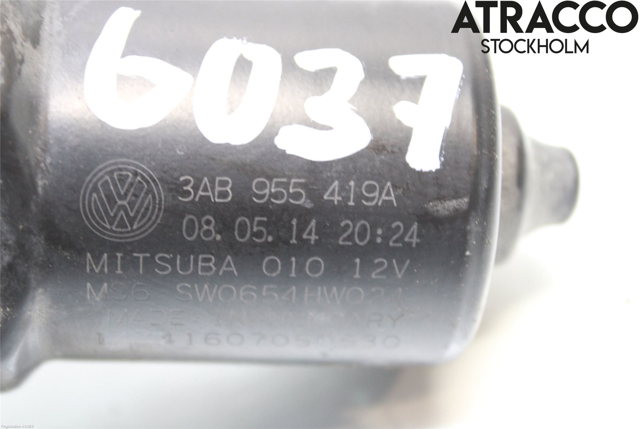 Volkswagen VW PASSAT 11-14 Viskermotor Frontrute